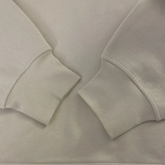 Lululemon Scuba Oversized Side-Slit Hoodie ~ Size M/L ~ Color Bone ~ NWT - Picture 2 of 12